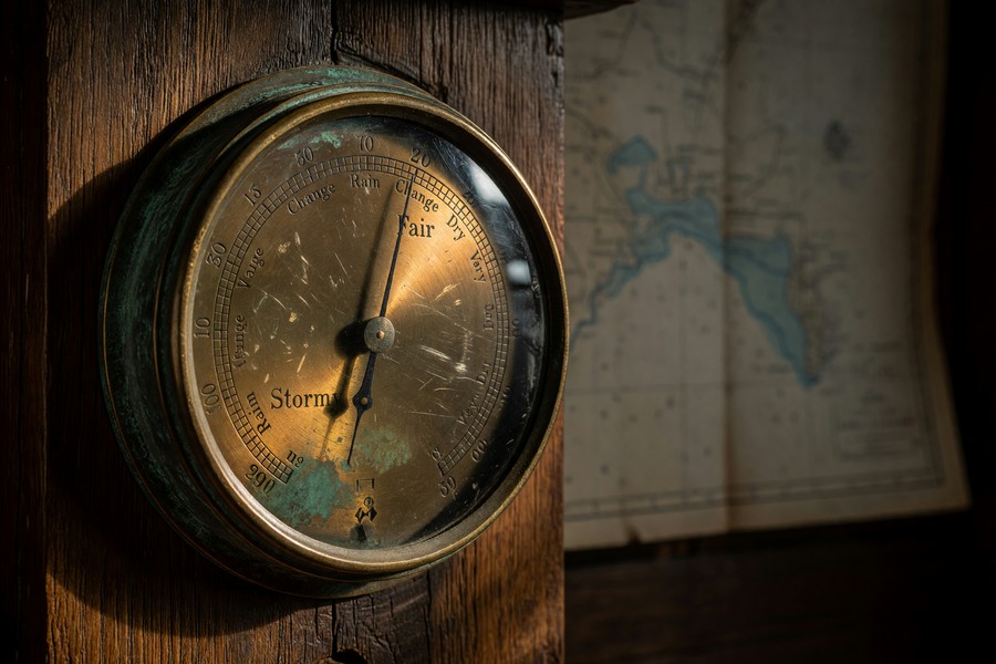 Projected prime rate path from 2024 to 2026 based on Federal Reserve forward guidance