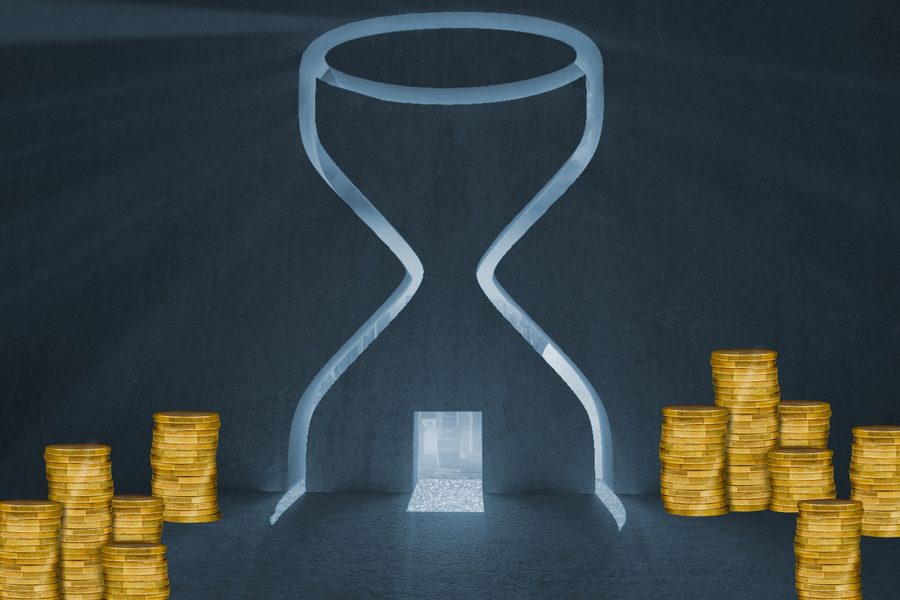 Monthly cost comparison: PLOC at 16.75% vs. fixed loan at 6.20% over a year