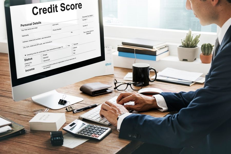 Comparison of credit score impact vs. prime rate over a 12-month cycle