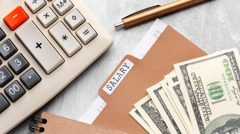 Comparison chart of treasury bill and high-yield savings account yields and tax implications