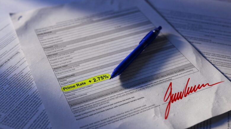 Comparison chart showing used-car loan interest rates versus prime rate in 2025